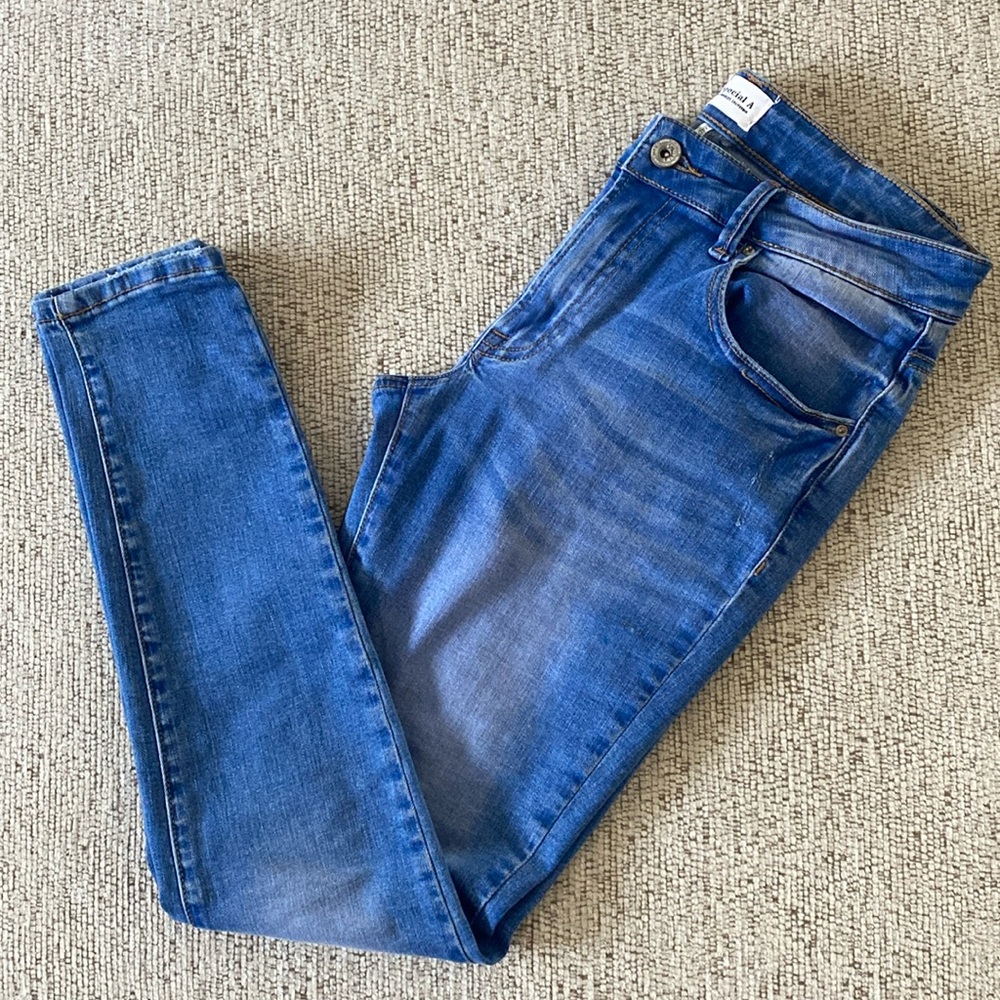 Special A skinny jeans.